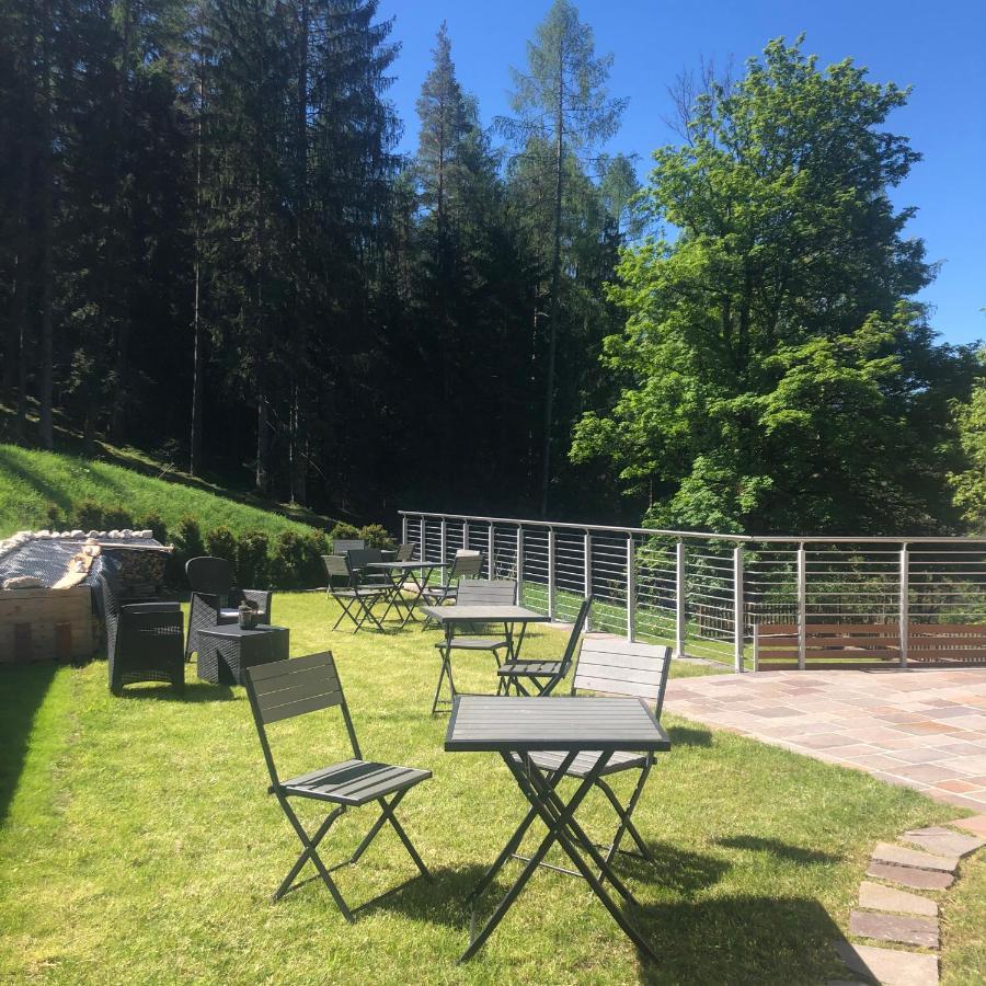 B&B Le Stagioni Di Stava Tesero Buitenkant foto